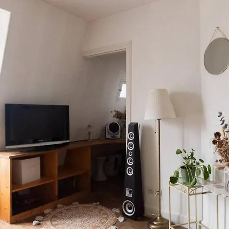 Family Friendly Cosy 1 Bd In Paris